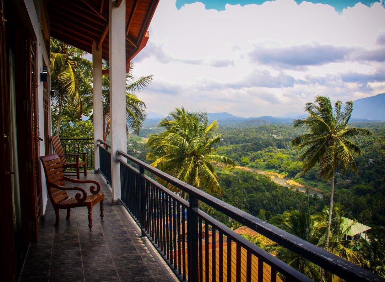 Serenity Hill Oasis Hotel Kandy Exterior photo