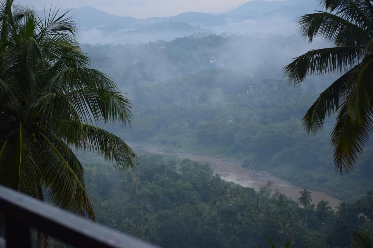 Serenity Hill Oasis Hotel Kandy Exterior photo